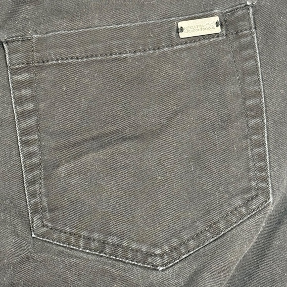 Regatta Great Outdoors Straight Leg Pants Womens Size L/10 Black Pocket Logo - Picture 9 of 9